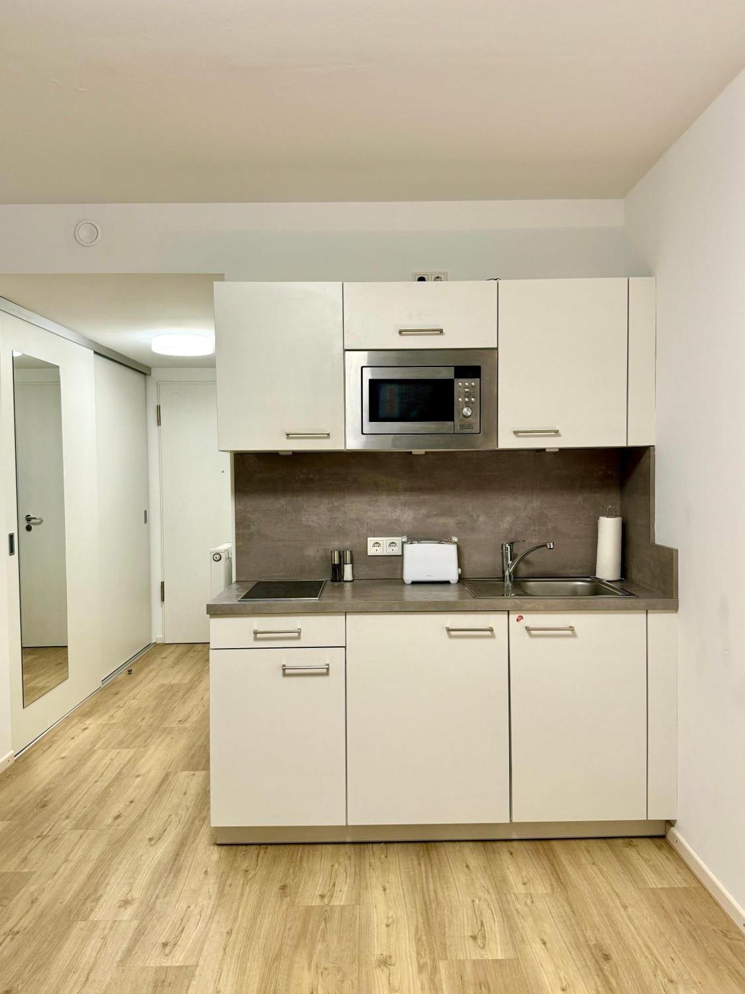 Modernes Apartment Nahe Des Stadtzentrums ハノーファー エクステリア 写真